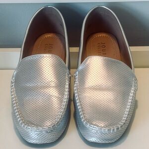 Journee Collection Women’s Size 8 Silver Leather Look Loafers Comfort Slip Ons